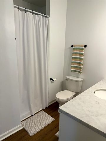 123 Shadow wood Bend, St Simons Island, GA 31522