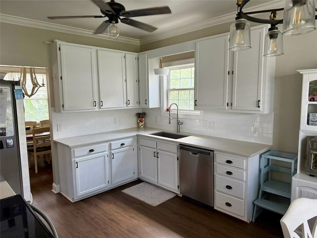 123 Shadow wood Bend, St Simons Island, GA 31522