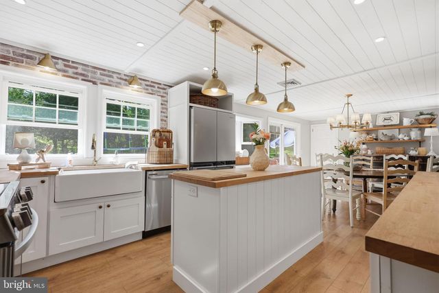 216 UPPER STUMP RD, Chalfont, PA 18914