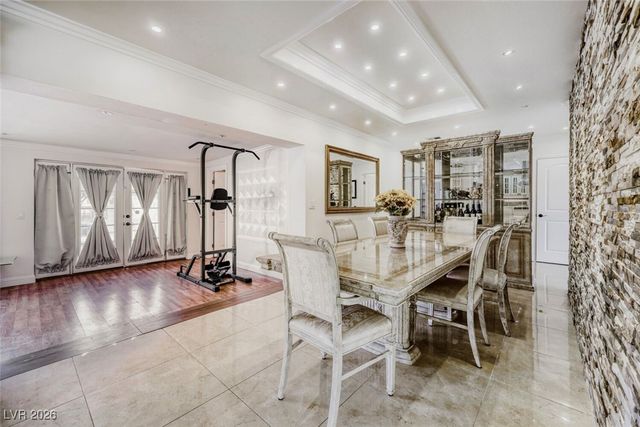 1450 Comstock Drive, Las Vegas, NV 89106