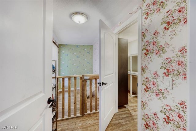 1450 Comstock Drive, Las Vegas, NV 89106