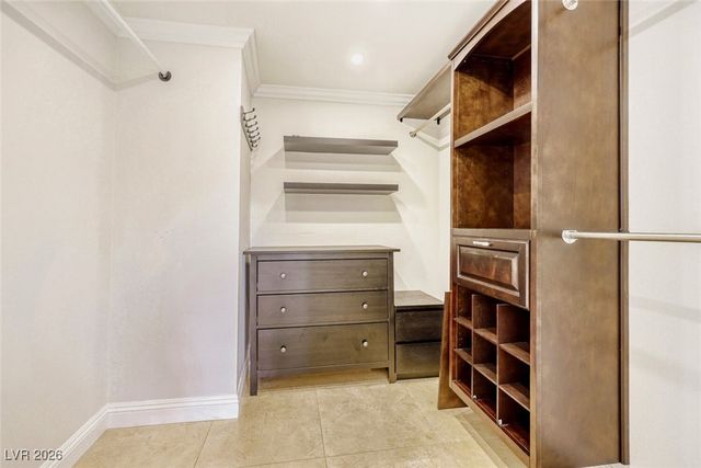 1450 Comstock Drive, Las Vegas, NV 89106