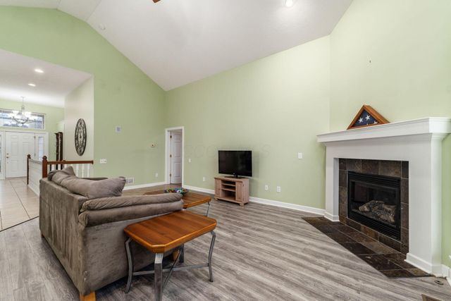 223 Tinley Park Circle, Delaware, OH 43015