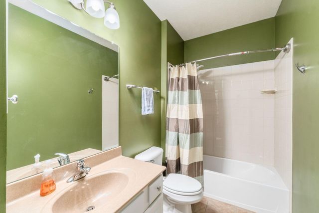 223 Tinley Park Circle, Delaware, OH 43015