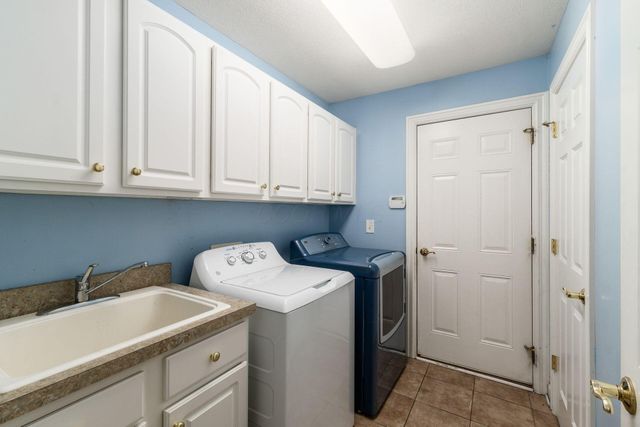 223 Tinley Park Circle, Delaware, OH 43015