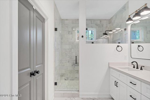 142 Parkwood Court, West End, NC 27376