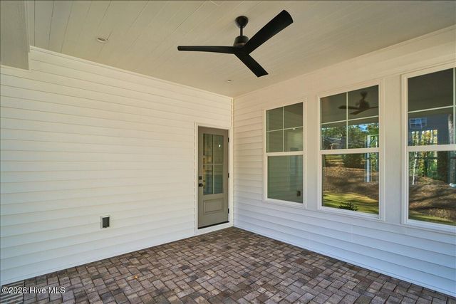 142 Parkwood Court, West End, NC 27376