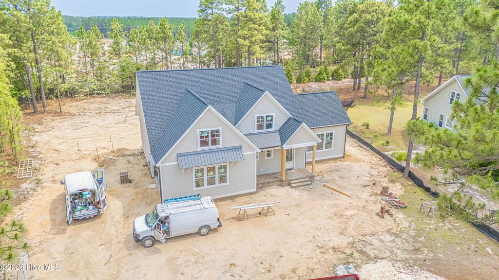 142 Parkwood Court, West End, NC 27376
