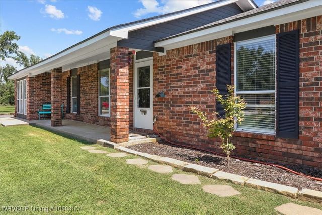 18 A Pickle Lane, Heavener, OK 74937