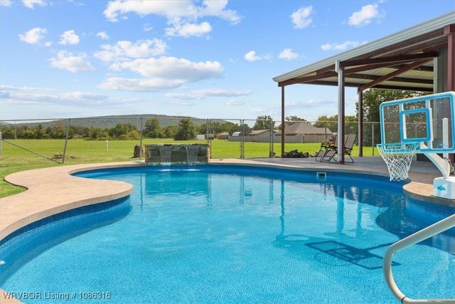 18 A Pickle Lane, Heavener, OK 74937