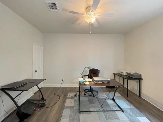 233 Andele WAY, Liberty Hill, TX 78642