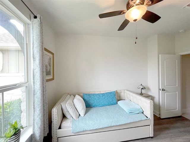 233 Andele WAY, Liberty Hill, TX 78642