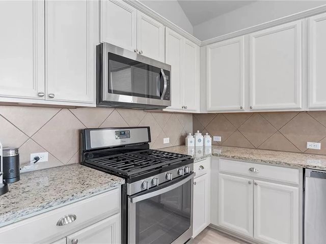 233 Andele WAY, Liberty Hill, TX 78642