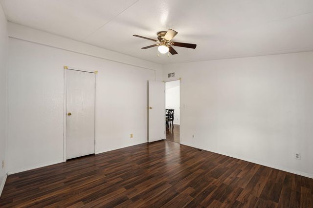 4301 Rudy Road SW, Albuquerque, NM 87121