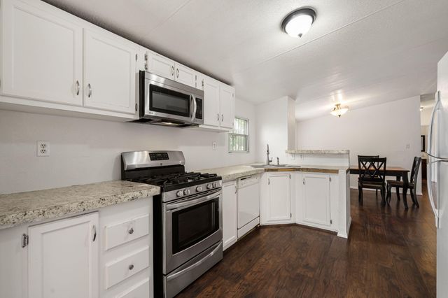 4301 Rudy Road SW, Albuquerque, NM 87121
