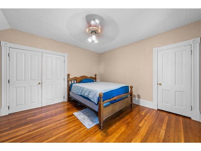 921 4th Street, Stillwater, MN 55082