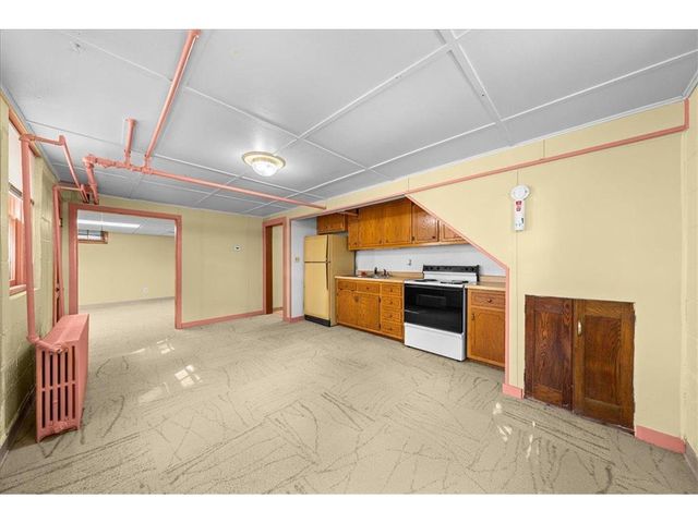 921 4th Street, Stillwater, MN 55082