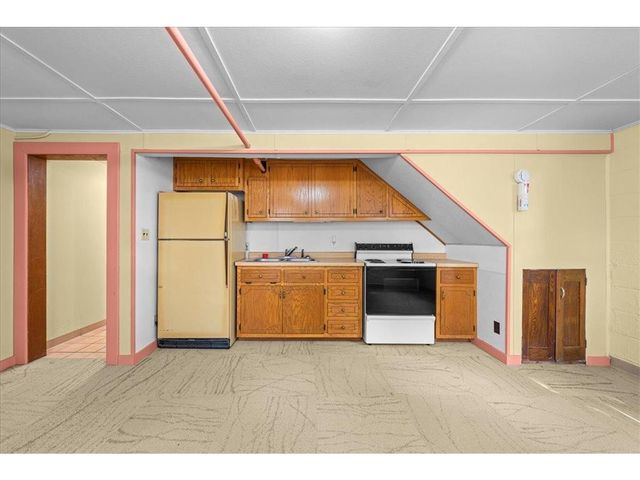 921 4th Street, Stillwater, MN 55082