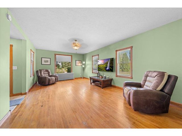 921 4th Street, Stillwater, MN 55082