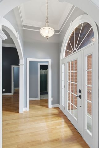 2320 Snake Town Rd, Chapel Hill, TN 37034