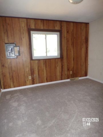 7330 N Central Avenue, Brohman, MI 49312