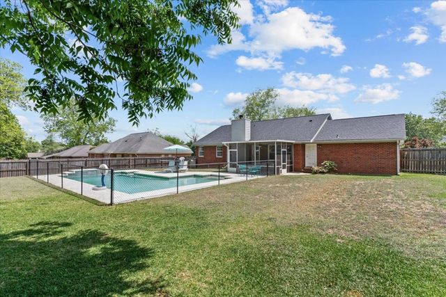 205 Dunleith Blvd, Dothan, AL 36303