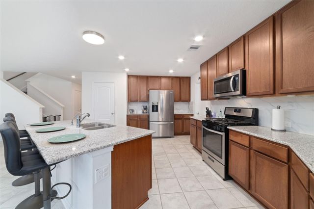 41534 Stampede Stream Drive, Magnolia, TX 77354