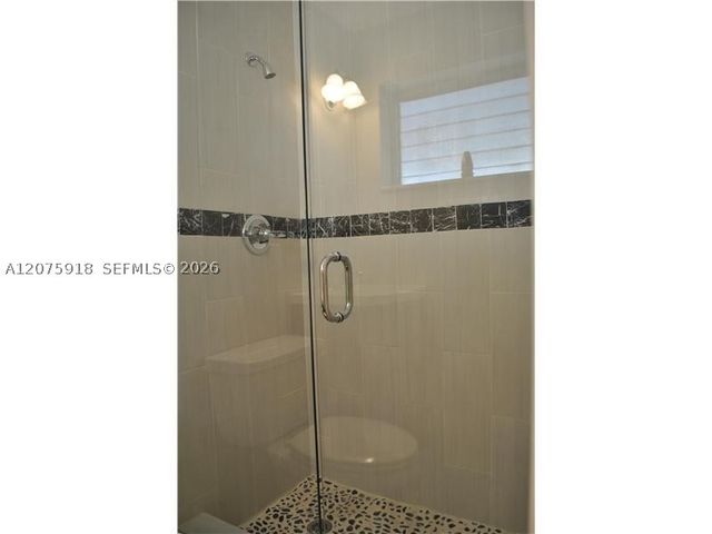 3345 Hayes St, Hollywood, FL 33021