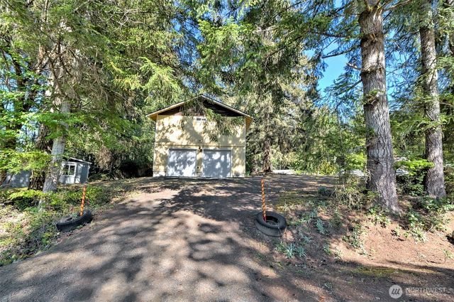 190 E Stavis Road, Shelton, WA 98584