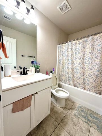 19812 Barrister Circle, Edmond, OK 73012