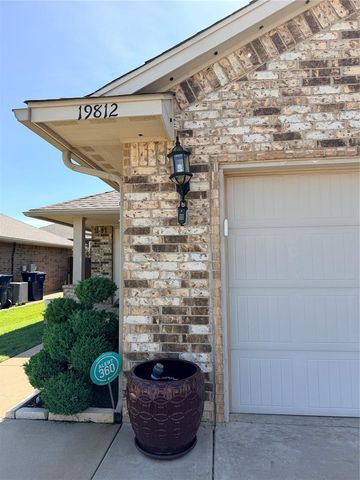 19812 Barrister Circle, Edmond, OK 73012