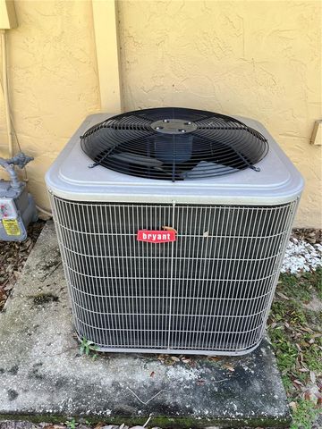 1039 MEDINAH DRIVE, Winter Haven, FL 33884