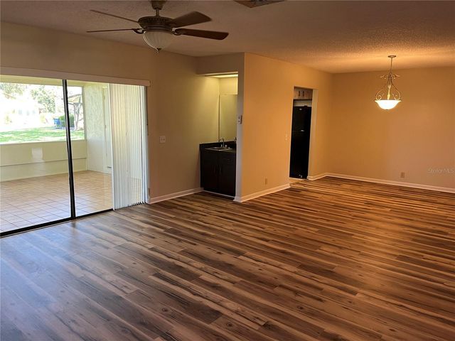 1039 MEDINAH DRIVE, Winter Haven, FL 33884