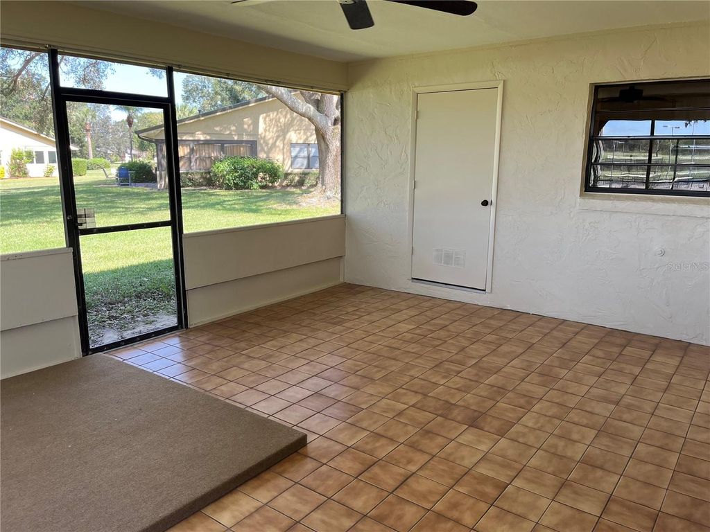 Image 39 of property listing at 1039 MEDINAH DRIVE, Winter Haven, FL 33884