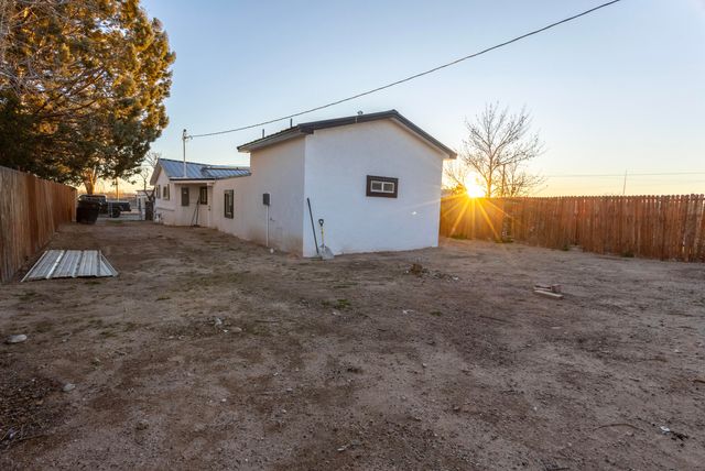 401 Gomez Avenue NE, Albuquerque, NM 87102