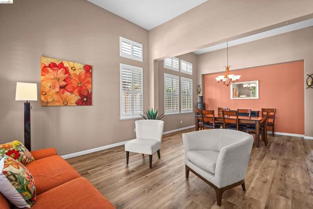 540 Lakeview Dr, Brentwood, CA 94513