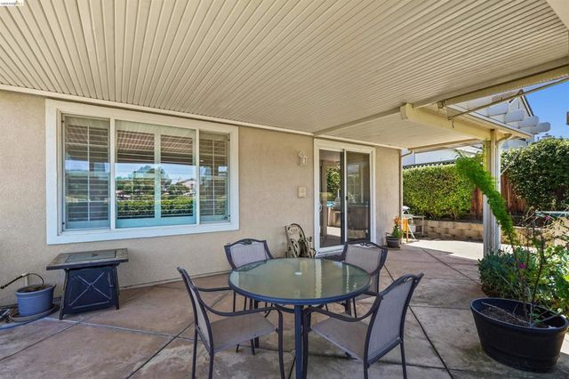 540 Lakeview Dr, Brentwood, CA 94513