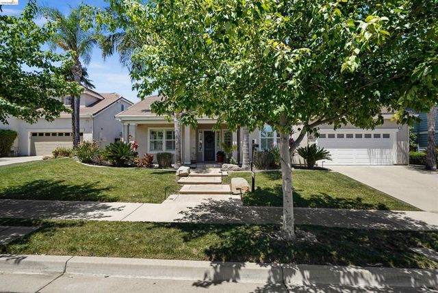 540 Lakeview Dr, Brentwood, CA 94513