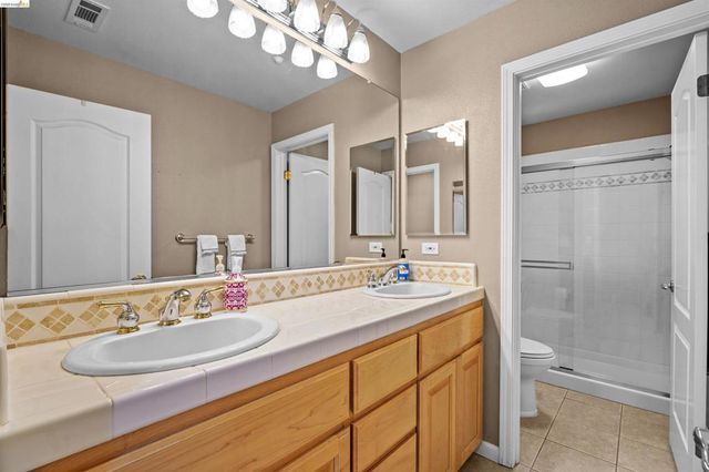 540 Lakeview Dr, Brentwood, CA 94513