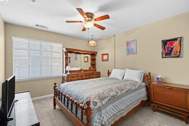 540 Lakeview Dr, Brentwood, CA 94513