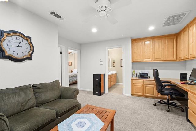 540 Lakeview Dr, Brentwood, CA 94513