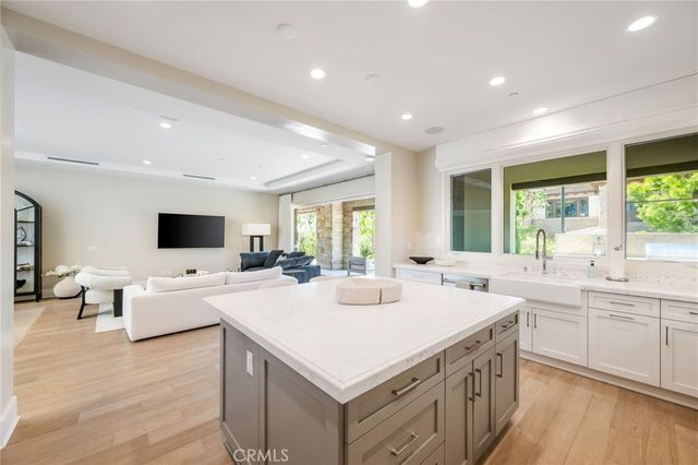 99 Monarch Beach Resort S, Dana Point, CA 92629