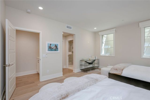 99 Monarch Beach Resort S, Dana Point, CA 92629