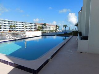 125 Shore Court 203b, North Palm Beach, FL 33408