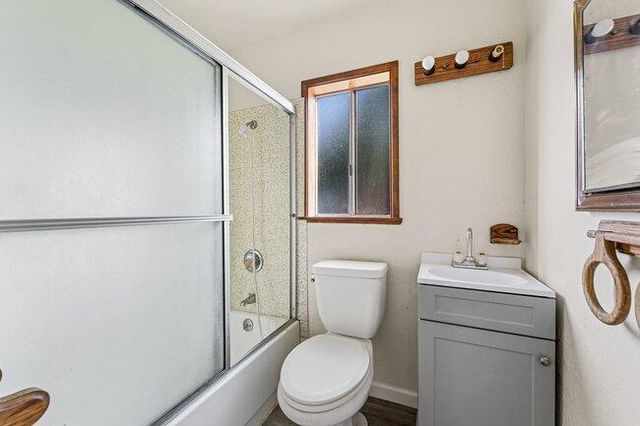 136 Hathaway Drive, Cave Junction, OR 97523