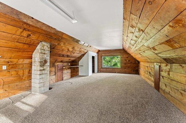 136 Hathaway Drive, Cave Junction, OR 97523