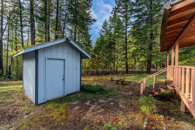 136 Hathaway Drive, Cave Junction, OR 97523
