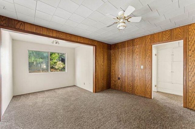 136 Hathaway Drive, Cave Junction, OR 97523