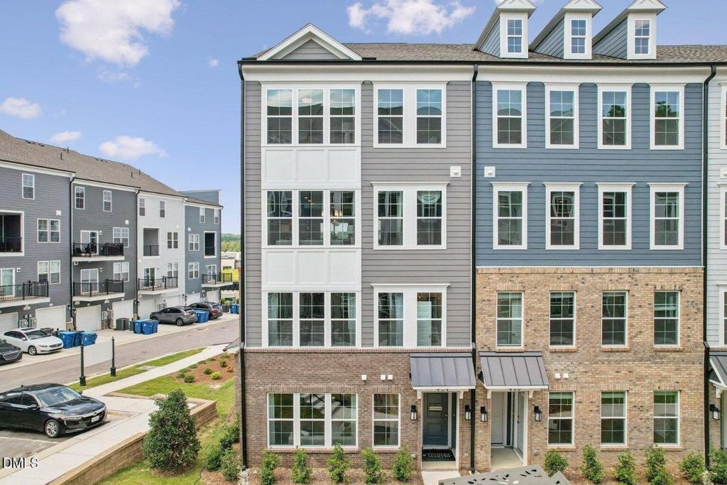 415 Grove Overlook Lane 200, Wake Forest, NC 27587