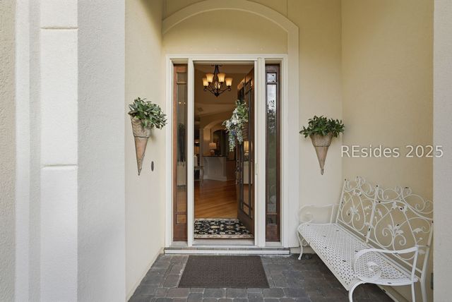 10 Hasty Point Place, Bluffton, SC 29909